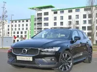 Gebraucht Volvo V60 CC Pro 190 PS (139 kW) 2019 Schwarz Kombi