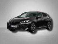 Gebraucht BMW M135 300 PS (220 kW) 2025 Black sapphire metallic Kleinwagen