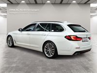 Gebraucht BMW 530 Performance 286 PS (210 kW) 2023 Weiß Kombi