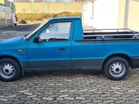 Gebraucht Skoda Pick-up 68 PS (50 kW) 2000 Blau Pickup