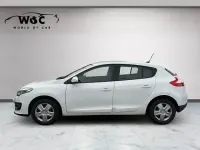 Używany Renault Mégane Initiale Paris 130 KM (95 kW) 2014 Biały Sedan/Limuzyna