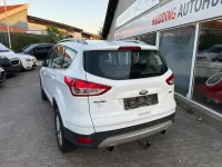 Gebraucht Ford Kuga Titanium 150 PS (110 kW) 2015 Weiß SUV