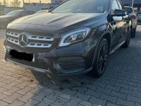 Gebraucht Mercedes GLA250 AMG line 211 PS (155 kW) 2017 Schwarz SUV