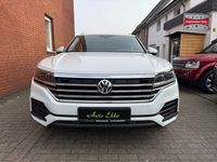 Gebraucht VW Touareg 231 PS (169 kW) 2019 Weiß SUV