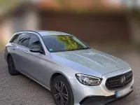 Gebraucht Mercedes E220 Avantgarde 194 PS (142 kW) 2021 Grau Kombi