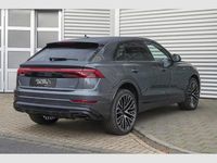 Nowe Audi Q8 Ambiente 489 KM (359 kW) 2025 Szary SUV