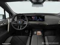 Gebraucht BMW iX M Sport 400 kW (544 PS) 2025 Weiß SUV