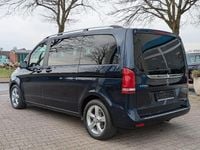 Gebraucht Mercedes V250 190 PS (139 kW) 2017 Blau Van / Kleinbus