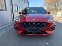 Gebraucht Ford Kuga ST-Line X 150 PS (110 kW) 2023 Lucidrot metallic SUV