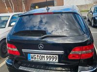 Gebraucht Mercedes B200 136 PS (100 kW) 2011 Schwarz Van / Kleinbus