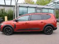 Gebraucht Dacia Jogger Extreme 101 PS (74 kW) 2022 Terrakottabraun Van / Kleinbus
