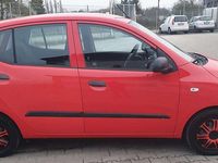 Gebraucht Hyundai i10 Edition 69 PS (50 kW) 2012 Rot Kleinwagen