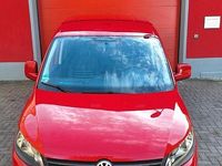 Gebraucht VW Caddy Trendline 102 PS (75 kW) 2014 Rot Van / Kleinbus