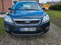 Gebraucht Ford Focus 101 PS (74 kW) 2010 Grau Kombi