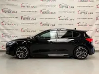 Gebraucht Ford Focus ST-Line 125 PS (91 kW) 2019 Shadow black Limousine