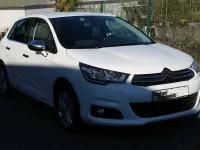 Używany Citroën C4 SELECTION 131 KM (96 kW) 2015 Biały Sedan/Limuzyna