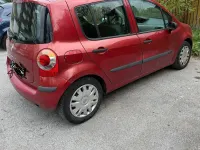 Używany Renault Modus 75 KM (55 kW) 2005 Czerwony Minivan
