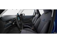 Gebraucht Mini Cooper Favoured 156 PS (114 kW) 2024 Blau Kleinwagen