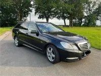 Gebraucht Mercedes E200 136 PS (100 kW) 2010 Schwarz Kombi