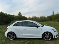 Używany Audi A1 S-Line 185 KM (136 kW) 2011 Biały Hatchback