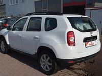 Gebraucht Dacia Duster Lauréate 105 PS (77 kW) 2010 Weiß SUV