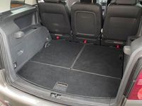 gebraucht VW Touran 2.0 TDI DPF R-Line Edition 7 Sitzer,Leder