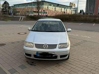 Gebraucht VW Polo 75 PS (55 kW) 2000 Silber Kleinwagen