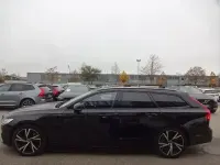 Gebraucht Volvo V90 R-Design 341 PS (250 kW) 2021 Onyx black / metallic Kombi