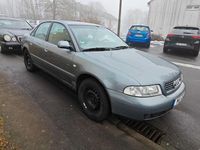 Gebraucht Audi A4 102 PS (75 kW) 2000 Grau Limousine