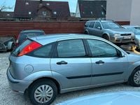 Second-hand Ford Focus 116 CP (85 kW) 2004 Argintiu Hatchback
