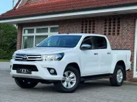 Gebraucht Toyota HiLux 150 PS (110 kW) 2019 Weiß Pickup