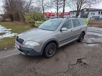 Gebraucht Skoda Octavia 140 PS (102 kW) 2010 Grau Kombi