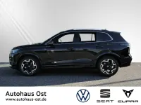 Gebraucht VW Tiguan R-line 150 PS (110 kW) 2025 Grenadillschwarz SUV