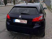 Gebraucht Peugeot 308 Active 131 PS (96 kW) 2014 Dark blue/metalliclackierung Limousine