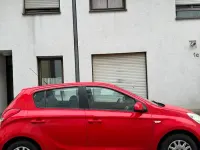 Gebraucht Hyundai i20 Edition 77 PS (56 kW) 2010 Rot Kleinwagen