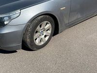Gebraucht BMW 525 192 PS (141 kW) 2004 Silber Limousine