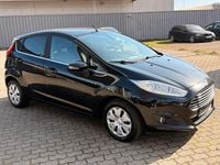 Gebraucht Ford Fiesta 101 PS (74 kW) 2014 Schwarz Kleinwagen