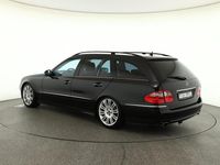 Gebraucht Mercedes E320 Avantgarde 223 PS (164 kW) 2008 Metalliclack obsidianschwarz