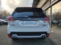 Occasion Subaru Forester Platinum 150 ch (110 kW) 2024 Blanc SUV