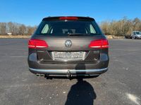 Gebraucht VW Passat Comfortline 140 PS (102 kW) 2014 Schwarz Limousine