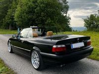 gebraucht BMW 325 Cabriolet 3er-Reihe i Cabrio E36 Kultauto mit beigem Leder /