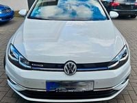 Gebraucht VW Golf VII Join 131 PS (96 kW) 2019 Weiß Limousine