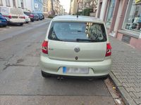 Second-hand VW Fox Style 60 CP (44 kW) 2011 Verde Hatchback