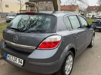 Gebraucht Opel Astra 90 PS (66 kW) 2004 Grau Limousine