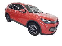 Gebraucht VW Tiguan Elegance 150 PS (110 kW) 2025 Persimmon red SUV