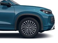 Gebraucht VW Tayron Life 150 PS (110 kW) 2025 Nightshade blue metallic SUV