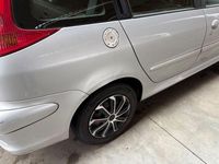 Gebraucht Peugeot 206 90 PS (66 kW) 2004 Silber Kombi
