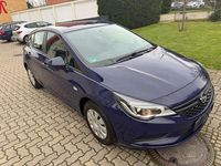 Gebraucht Opel Astra Selection 101 PS (74 kW) 2017 Blau Limousine