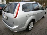 Gebraucht Ford Focus Viva 101 PS (74 kW) 2010 Silber Kombi