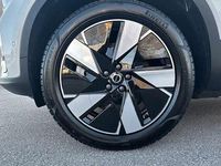 Gebraucht Volvo EX40 Plus 185 kW (252 PS) 2025 Weiß SUV